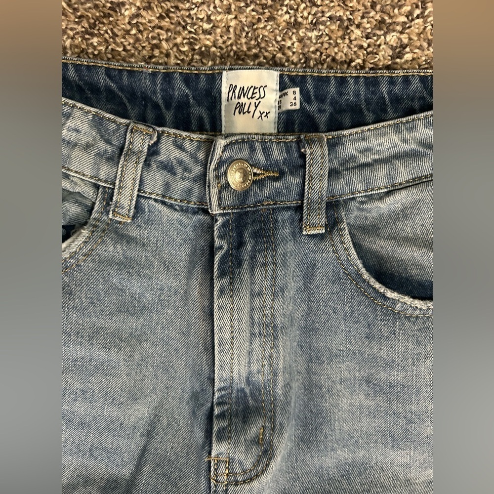 5/$25 Princess Polly high-waisted denim jeans with raw hem size 4 - Picture 3 of 10